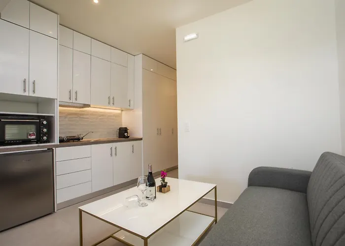 Eden's Azalea Luxury